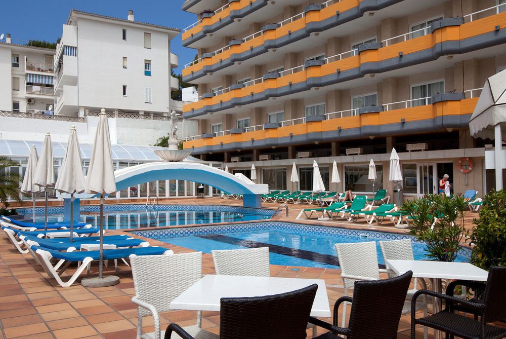 Mar Hotels Paguera & Spa Peguera Exterior foto